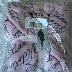 Victoria Secret Plush Robe